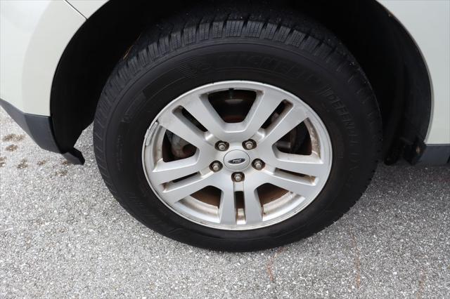 used 2007 Ford Edge car, priced at $3,929