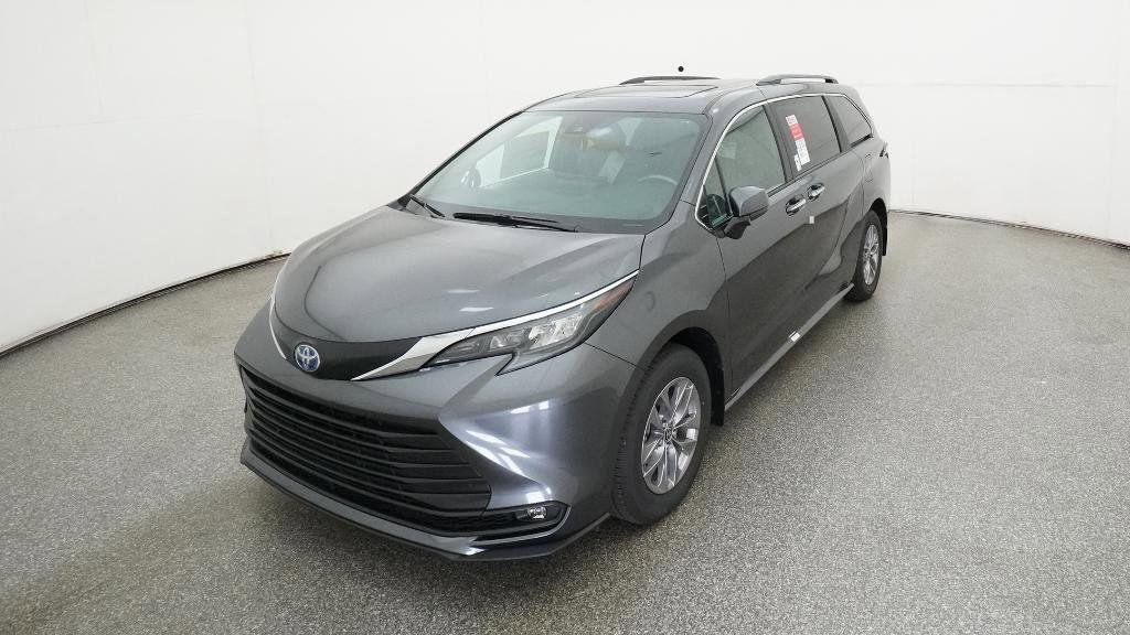 new 2025 Toyota Sienna car, priced at $48,090