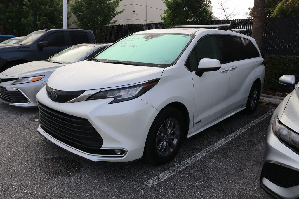 used 2021 Toyota Sienna car, priced at $34,977