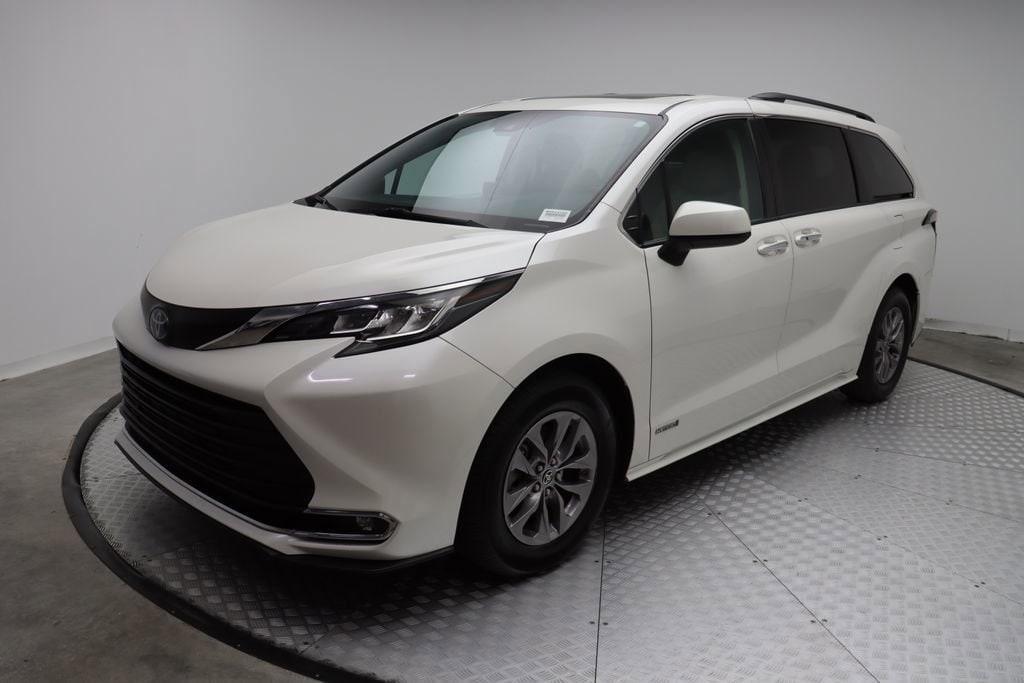 used 2021 Toyota Sienna car, priced at $32,977