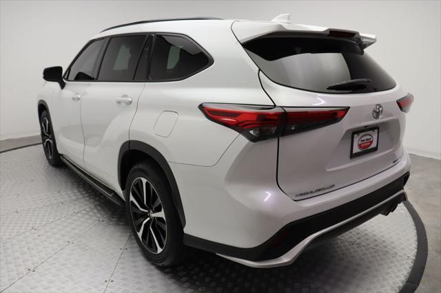 used 2022 Toyota Highlander car, priced at $38,977