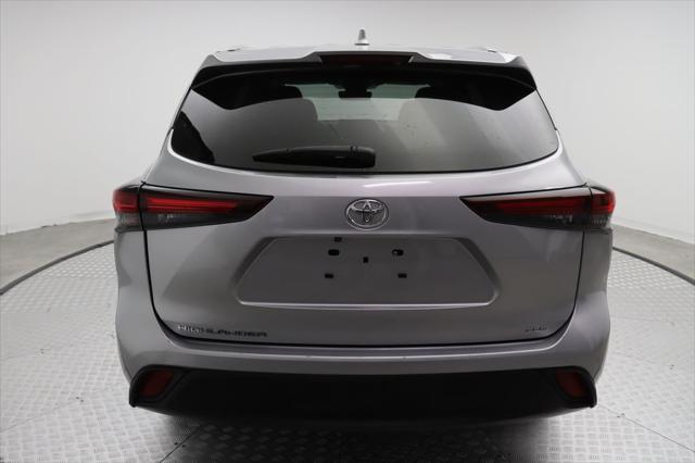 used 2024 Toyota Highlander car, priced at $39,957