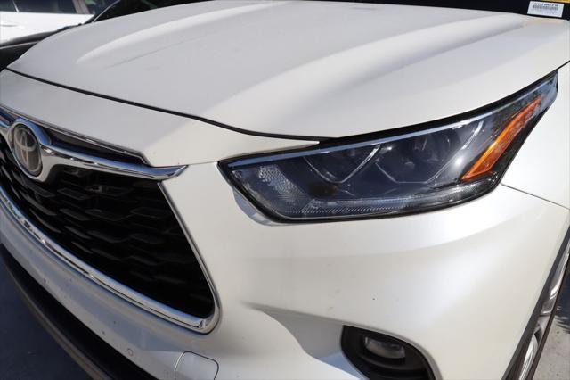 used 2021 Toyota Highlander car, priced at $29,977