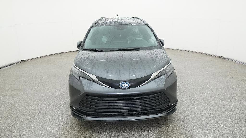 new 2025 Toyota Sienna car, priced at $47,616