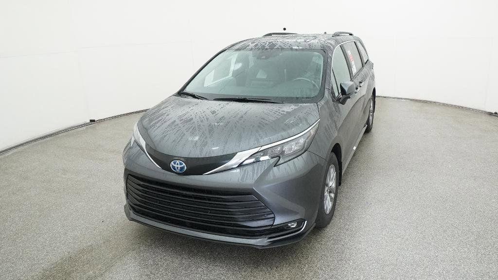 new 2025 Toyota Sienna car, priced at $47,616