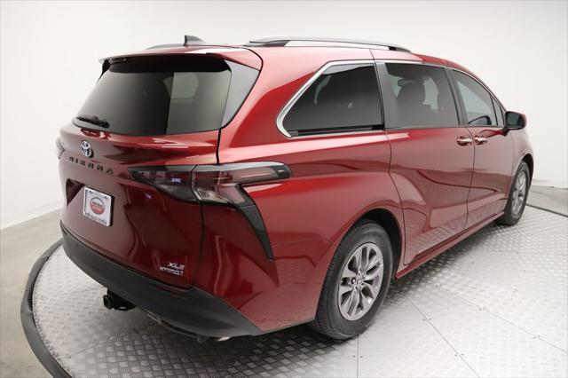 used 2023 Toyota Sienna car, priced at $40,140