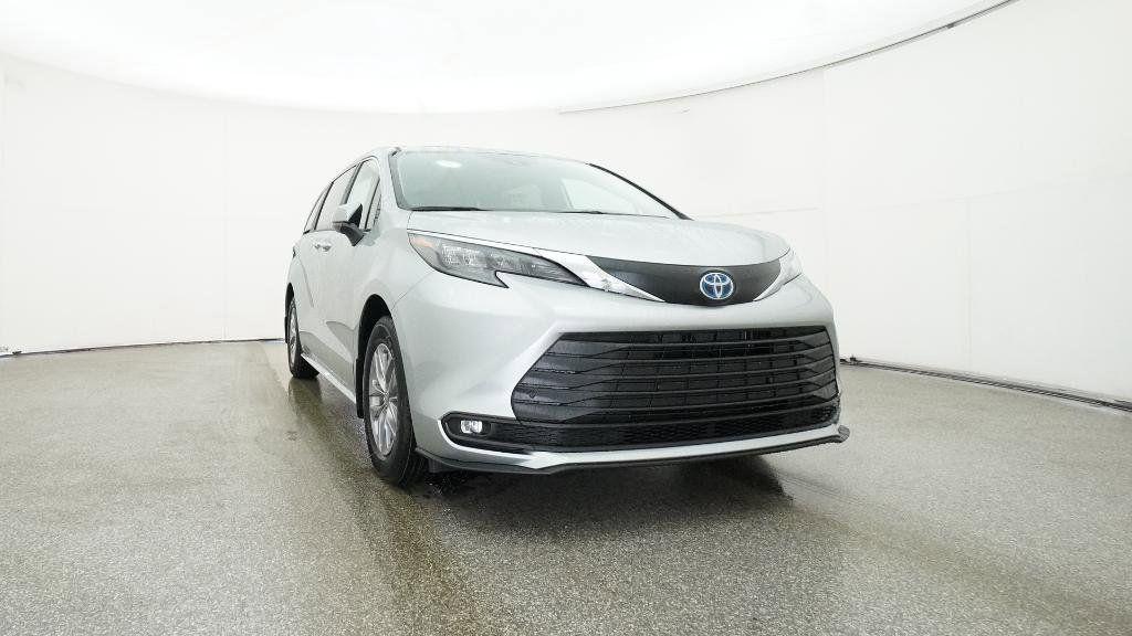 new 2025 Toyota Sienna car, priced at $47,541