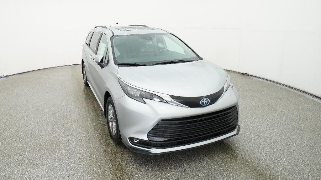 new 2025 Toyota Sienna car, priced at $47,541