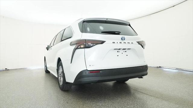 new 2025 Toyota Sienna car, priced at $47,681