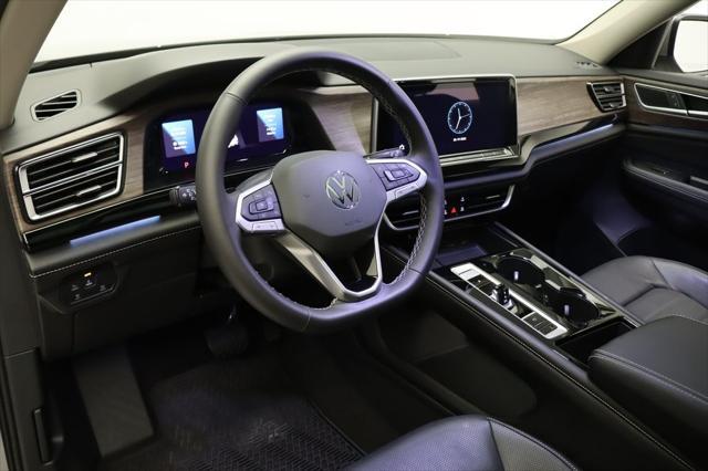 used 2024 Volkswagen Atlas car, priced at $35,457