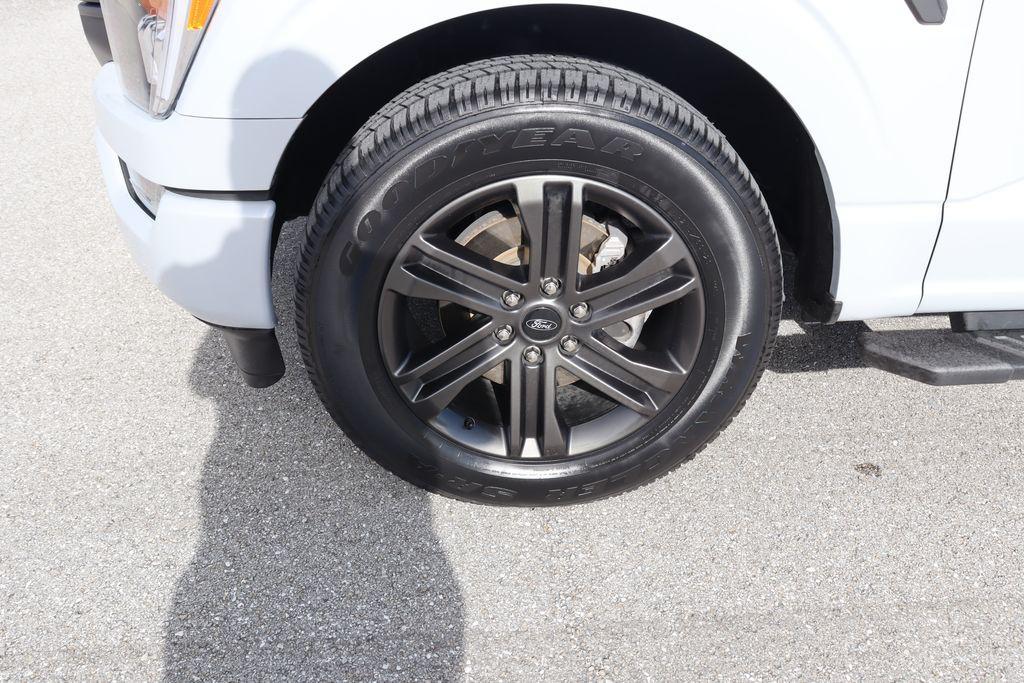 used 2021 Ford F-150 car, priced at $30,977