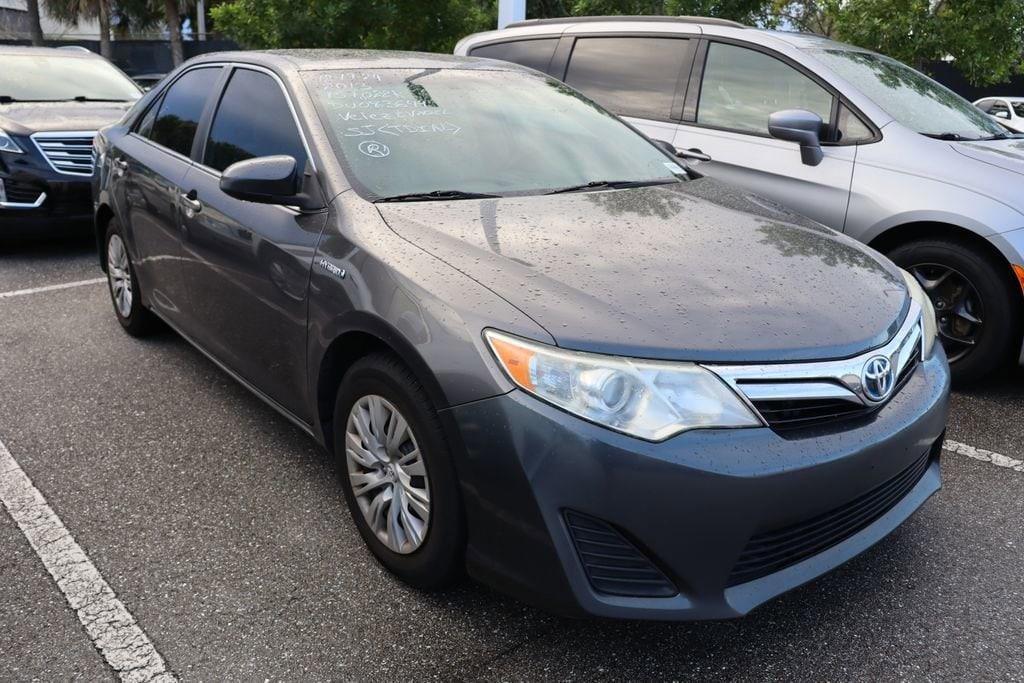 used 2013 Toyota Camry Hybrid car, priced at $9,997