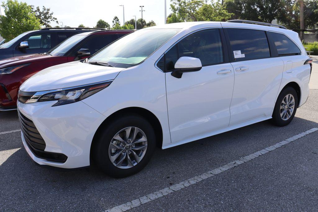 used 2024 Toyota Sienna car, priced at $40,957