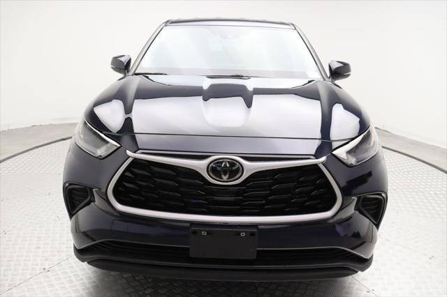 used 2023 Toyota Highlander car, priced at $34,777