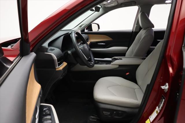 used 2024 Toyota Grand Highlander car, priced at $47,877