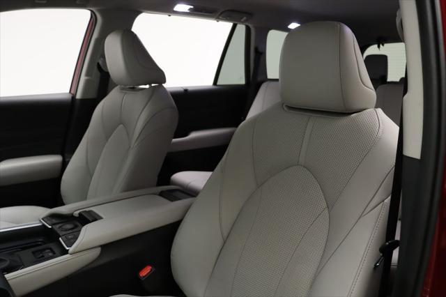 used 2024 Toyota Grand Highlander car, priced at $47,877
