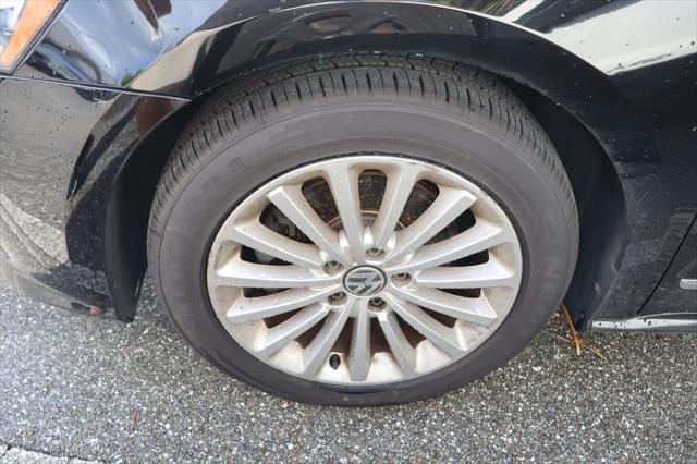 used 2016 Volkswagen Passat car, priced at $7,846