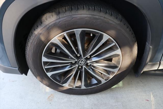 used 2024 Toyota Grand Highlander Hybrid car, priced at $51,977