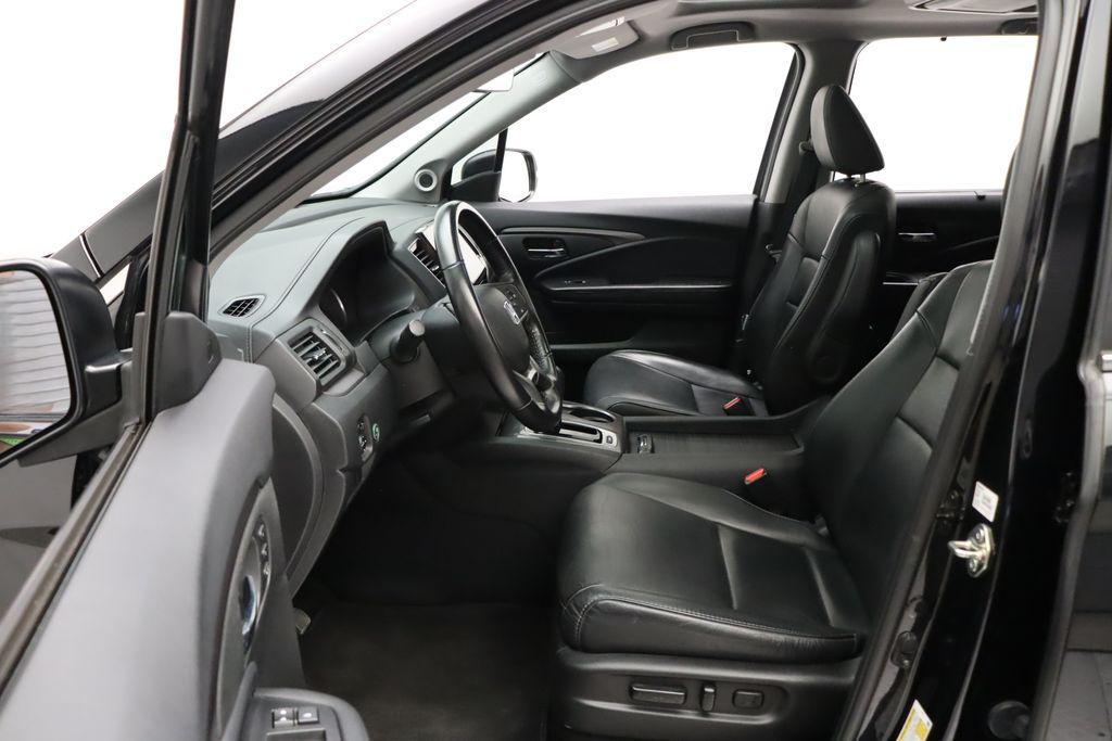 used 2020 Honda Pilot car, priced at $23,777