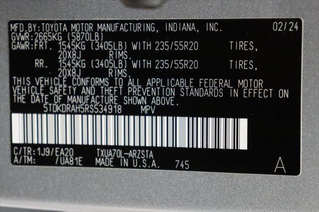 used 2024 Toyota Highlander car, priced at $40,857