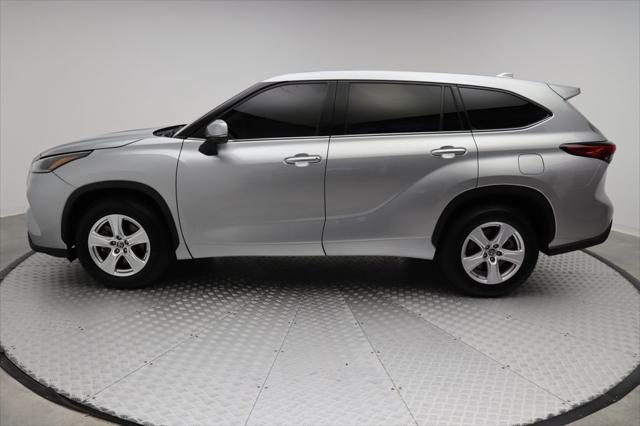 used 2021 Toyota Highlander car, priced at $28,977