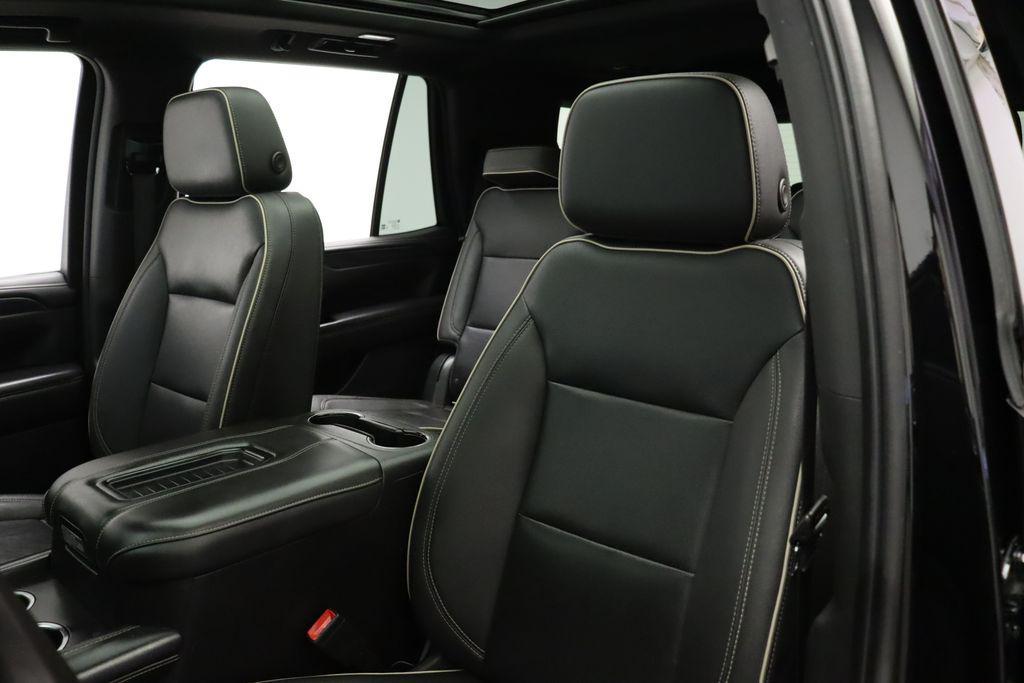 used 2022 GMC Yukon car, priced at $40,530