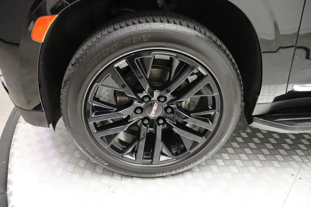 used 2022 GMC Yukon car, priced at $40,530