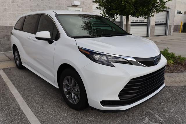 used 2025 Toyota Sienna car, priced at $40,577
