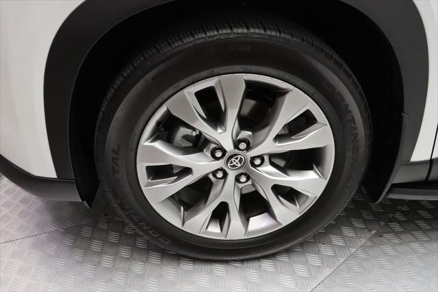 used 2025 Toyota Grand Highlander car, priced at $56,957