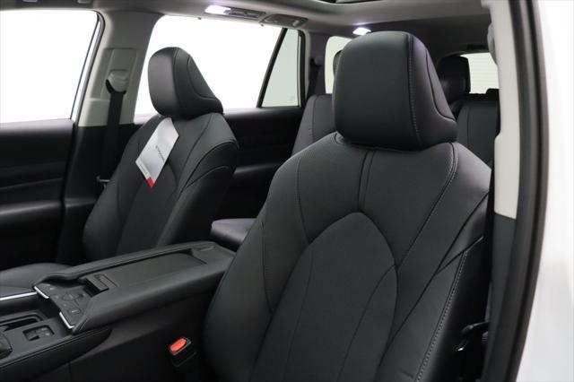used 2025 Toyota Grand Highlander car, priced at $56,957