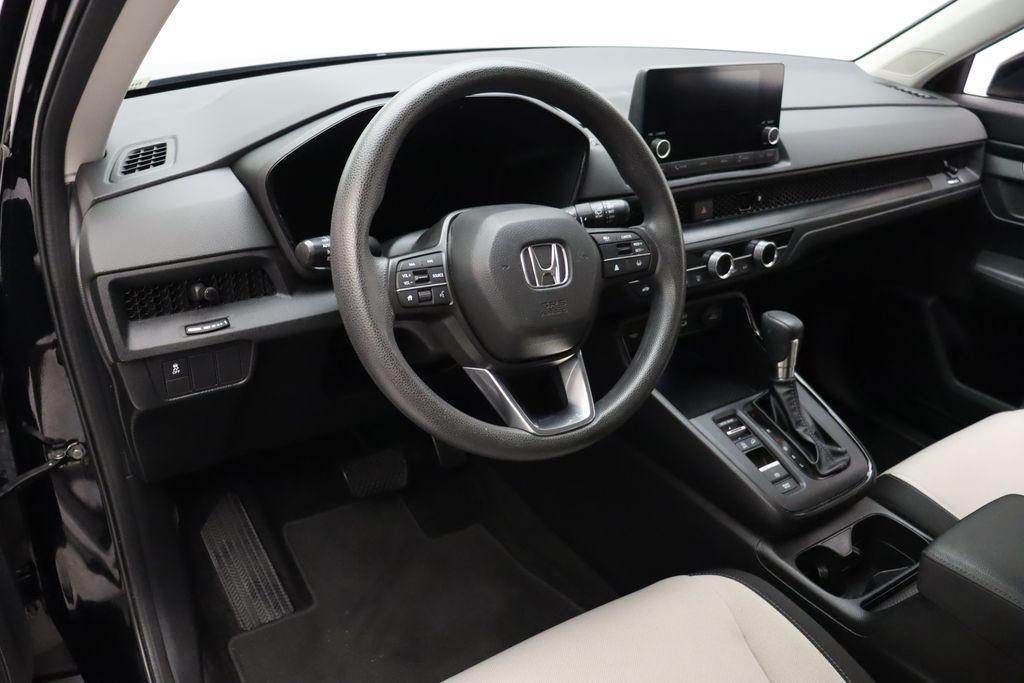 used 2024 Honda CR-V car, priced at $27,857