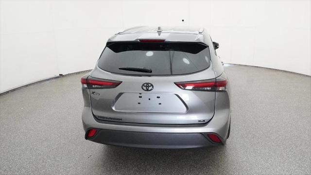 new 2025 Toyota Highlander car, priced at $50,936