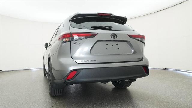 new 2025 Toyota Highlander car, priced at $50,936