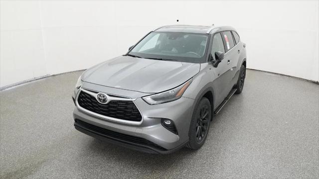 new 2025 Toyota Highlander car, priced at $50,936