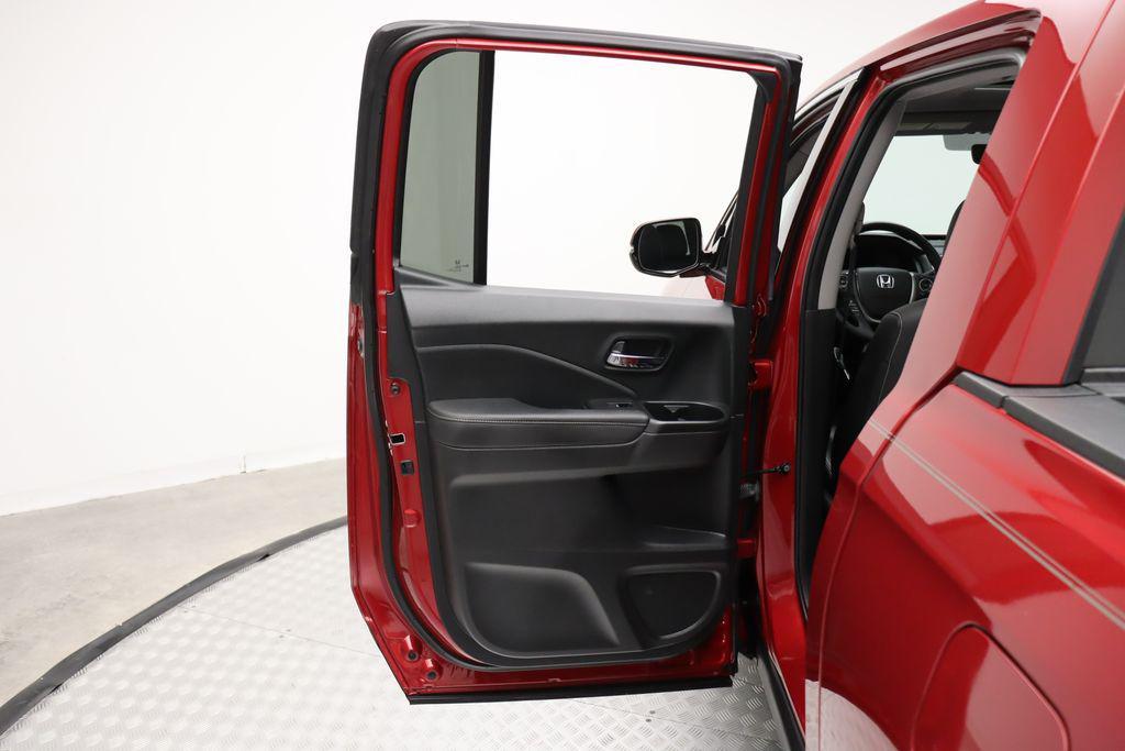 used 2023 Honda Ridgeline car, priced at $31,957