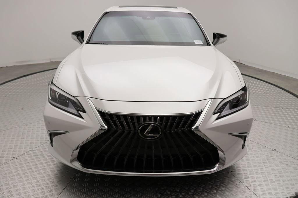 used 2024 Lexus ES 350 car, priced at $41,777