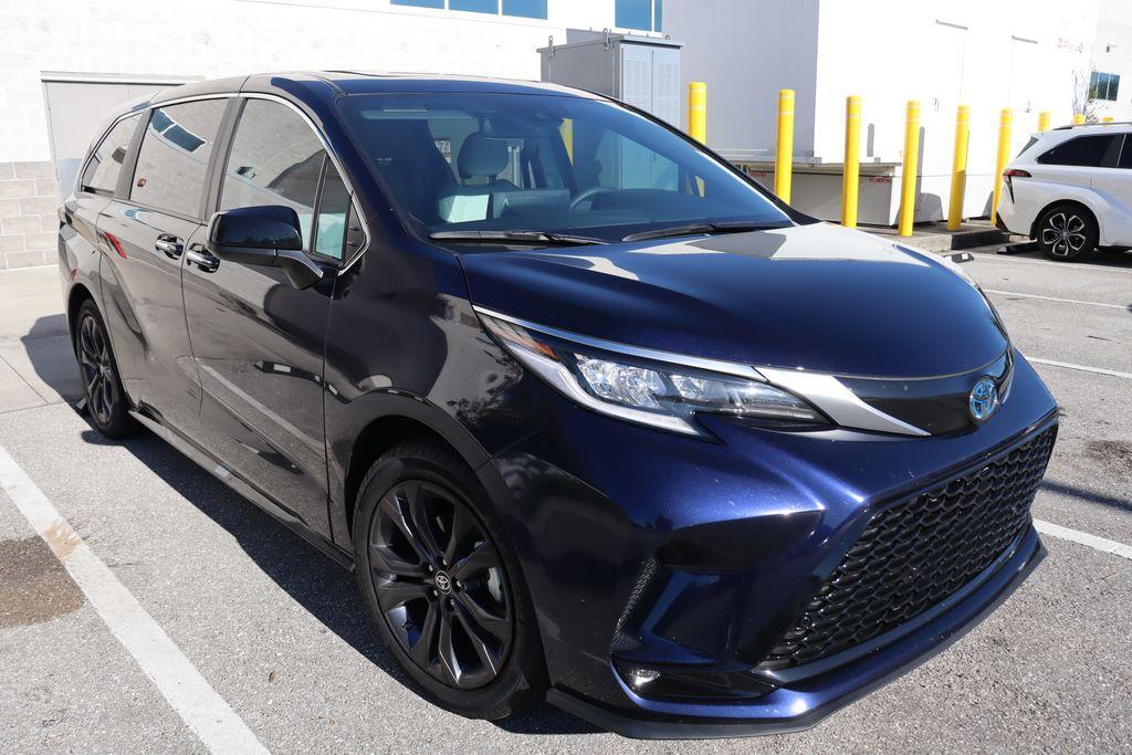 used 2024 Toyota Sienna car, priced at $46,977