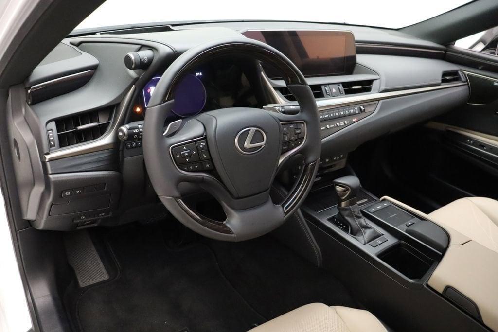 used 2021 Lexus ES 350 car, priced at $37,977