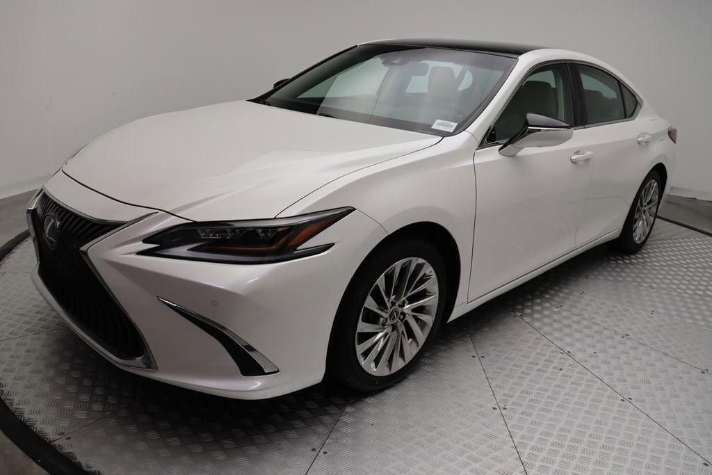 used 2021 Lexus ES 350 car, priced at $37,977