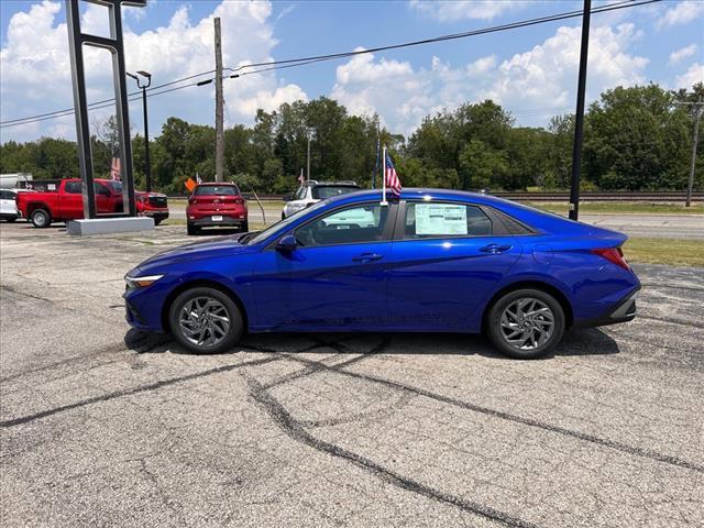 new 2024 Hyundai Elantra HEV car, priced at $26,900