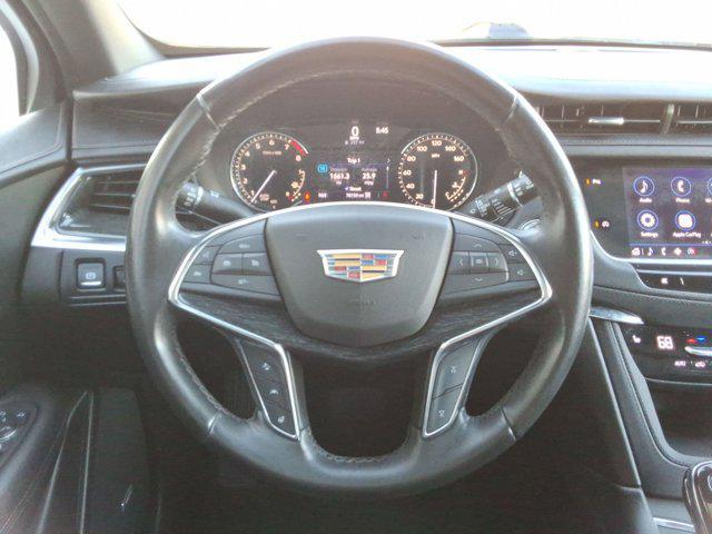 used 2021 Cadillac XT5 car, priced at $22,800