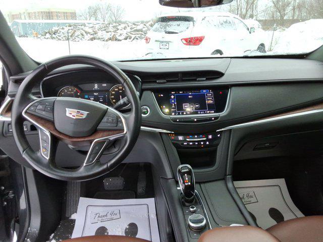 used 2020 Cadillac XT5 car, priced at $24,076