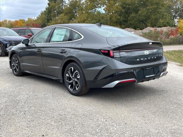 new 2024 Hyundai Sonata car, priced at $29,715