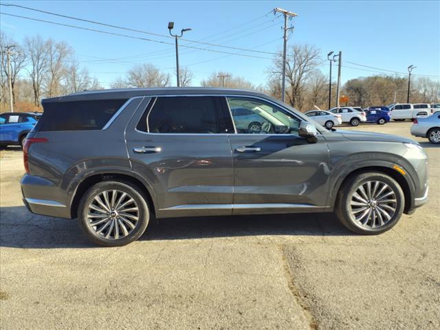 used 2024 Hyundai Palisade car, priced at $46,139