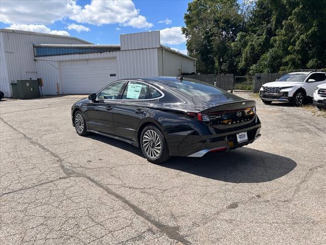 new 2024 Hyundai Sonata Hybrid car, priced at $38,835