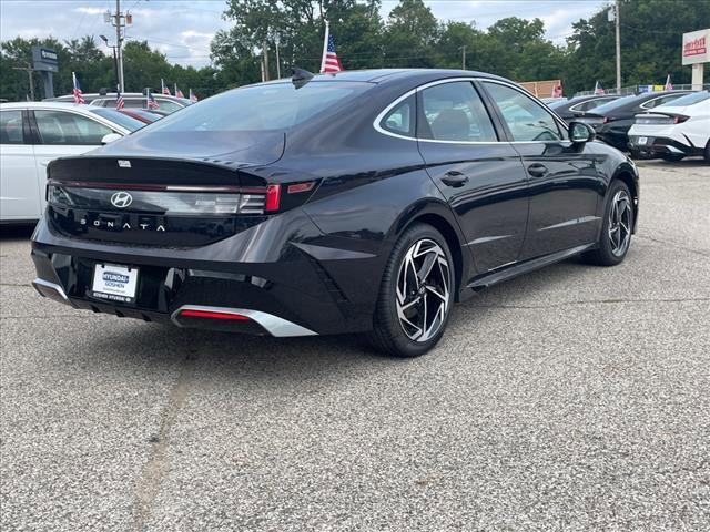 new 2024 Hyundai Sonata car, priced at $29,394