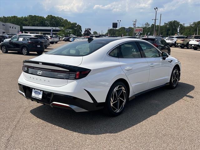 new 2024 Hyundai Sonata car, priced at $32,115