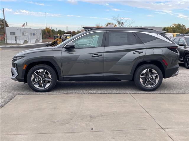 new 2025 Hyundai Tucson Hybrid car, priced at $38,390