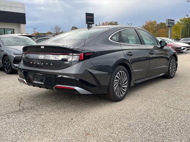 new 2024 Hyundai Sonata Hybrid car, priced at $38,880