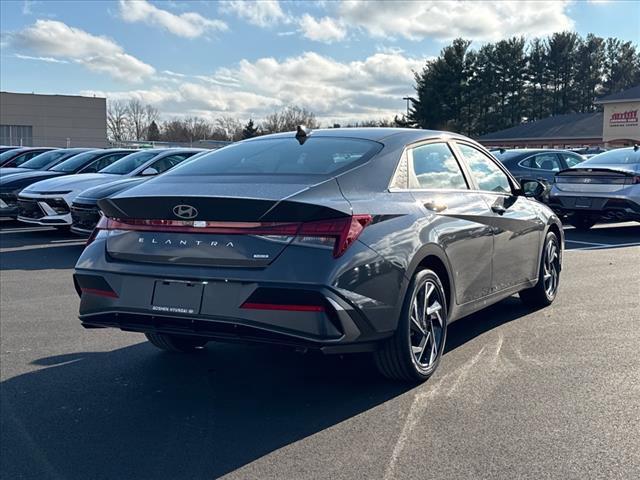 new 2025 Hyundai Elantra car, priced at $30,335